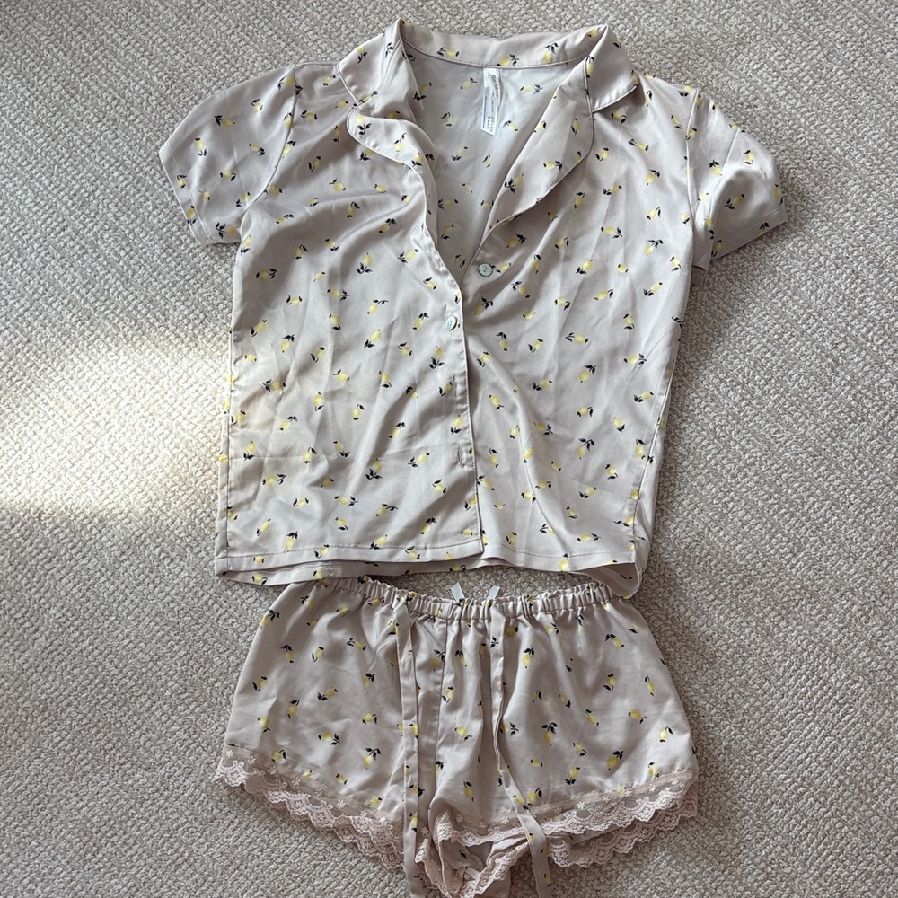 Flora Nikrooz Yellow Floral Pajama Set